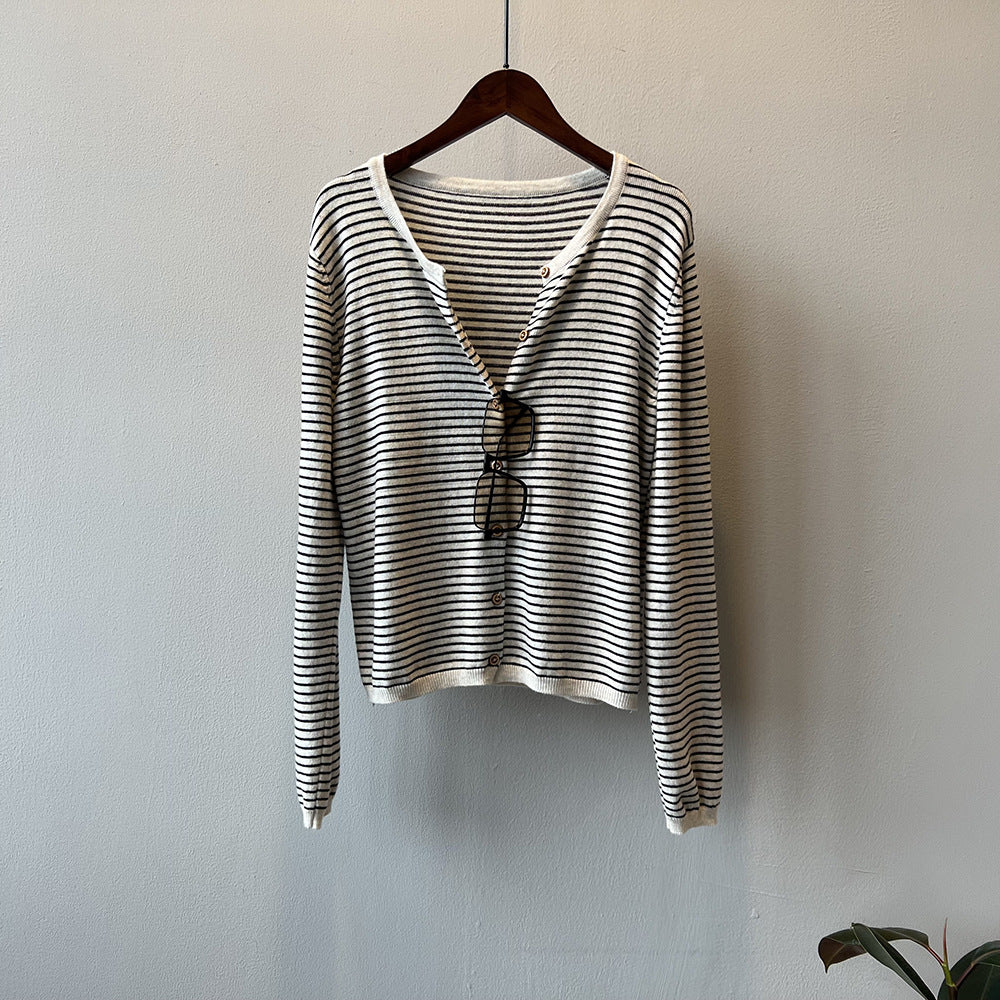 Beige stripes