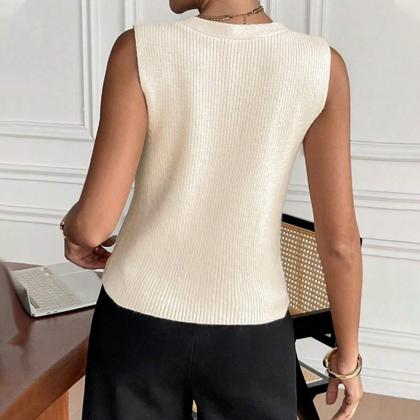 Solid Color Single Breasted Sweater Vest Summer V neck Pocket Knitted Vest - ALTARIA