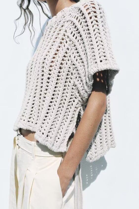 Women Clothing Spring Festival Niche round Neck Sleeveless Knitted Vest - ALTARIA