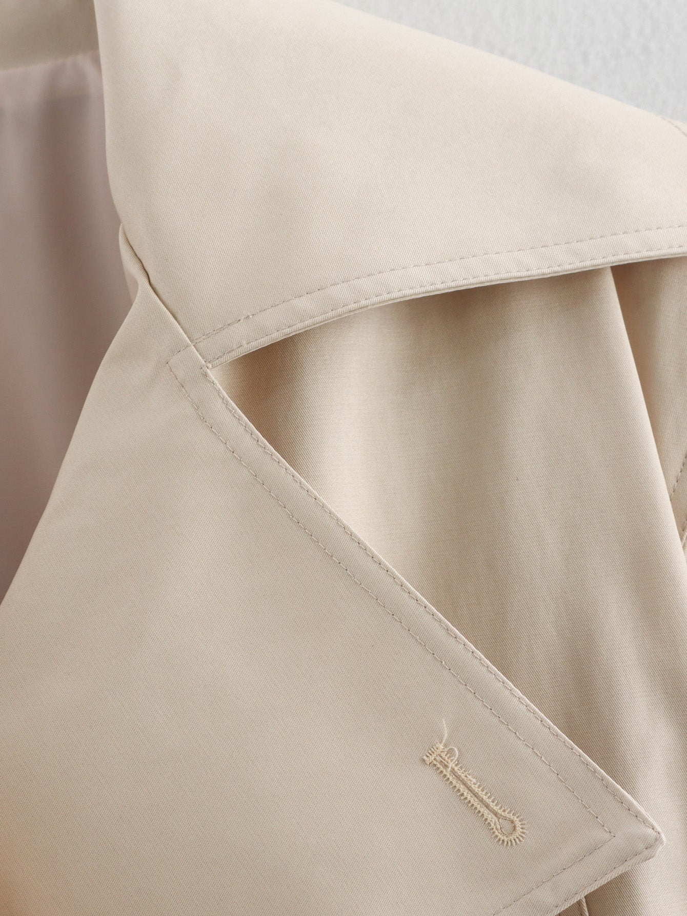 All Match Long Sleeve Series Belt Breasted Trench Coat Spring - ALTARIA